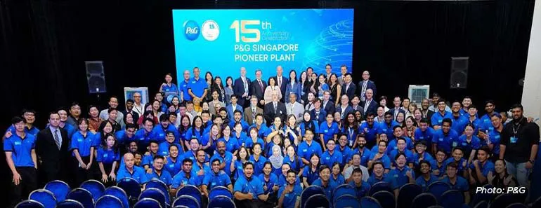 P&G staff gathered to celebrate 15 years of its Pioneer Plant, home to P&G’s Children’s Safe Drinking Water programme.