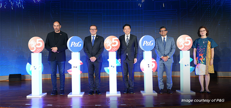 Above, left to right: US Ambassador to Singapore, Jonathan E. Kaplan; P&G President Asia Pacific, Middle East, and Africa, Stanislav Vecera; Deputy Prime Minister and Minister for Finance, Lawrence Wong; Senior Vice President & Chief Financial Officer, P&G Asia Pacific, Middle East, and Africa Karthik Natarajan; and Vice President, Global Government Relations & Public Policy, P&G Asia Pacific, Middle East & Africa Cecilia Tan. Photo: P&G.