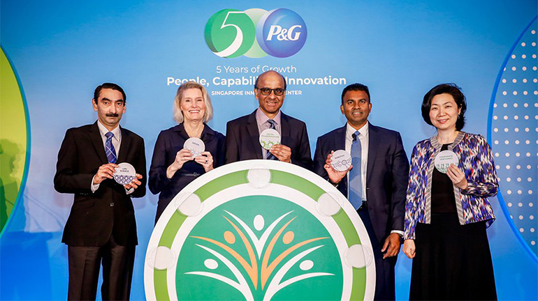 Above, from left: Former Managing Director, A*STAR Raj Thampuran; Former Chief Research, Development & Innovation Officer, P&G, Kathy Fish; Former Deputy Prime Minister Tharman Shanmugaratnam; Former President of APAC & Indian Subcontinent, Middle East and Africa, P&G, Magesvaran Suranjan; Former Assistant Managing Director, Singapore Economic Development Board, Thien Kwee Eng. This was taken at the 5th Anniversary of P&G’s Singapore Innovation Centre (SgIC), held in 2019. Photo: P&G.
